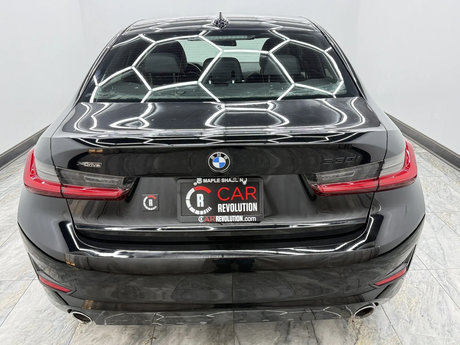 Used 2019 Jet Black BMW 330i xDrive image 5