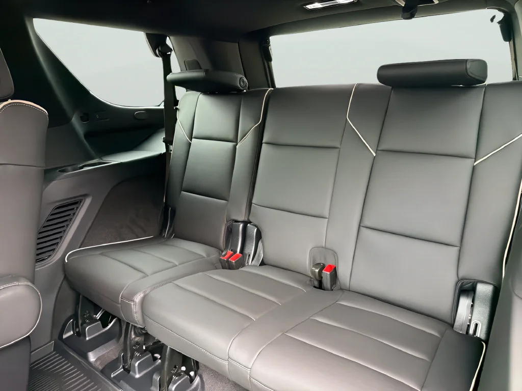 2027 Cadillac Escalade Sport - Photo 35