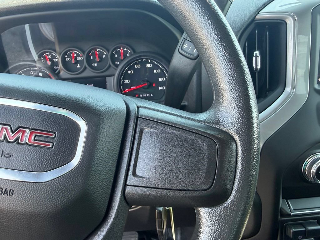 Used 2022 SUMMIT WHITE GMC Pro image 30