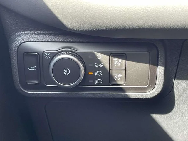 New 2026 Carbonized Gray Metallic Ford Active image 19