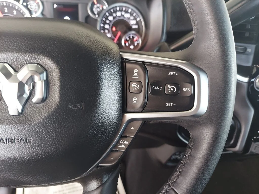 Certified Used 2025 White Ram Big Horn image 14