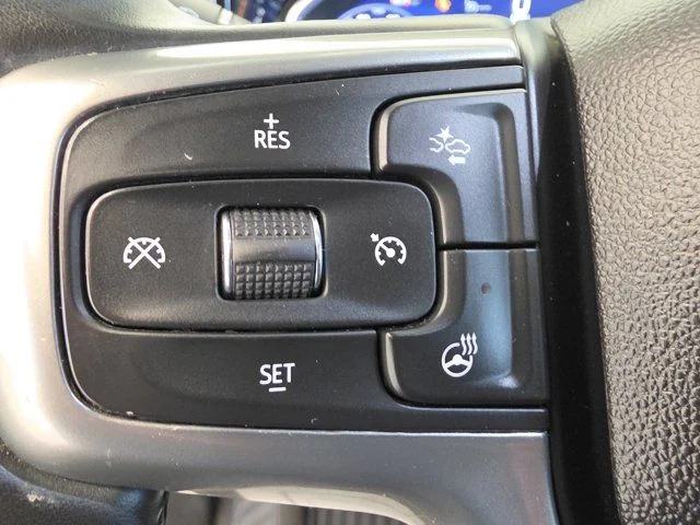 Used 2025 Gray Chevrolet LT image 15