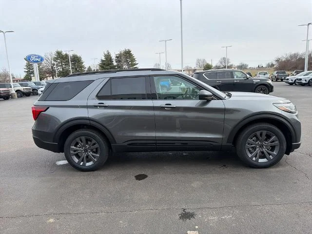New 2026 Carbonized Gray Metallic Ford Active image 36