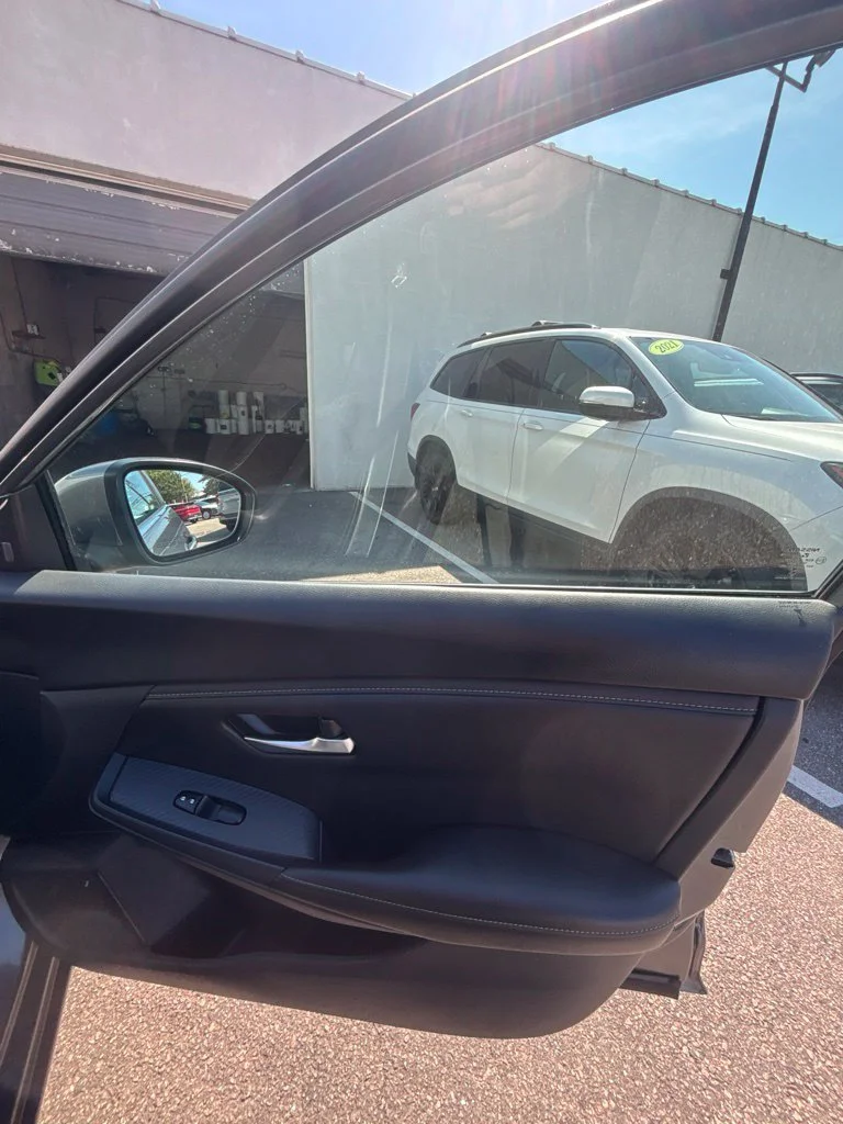 Used 2025 Gray Nissan SV image 23