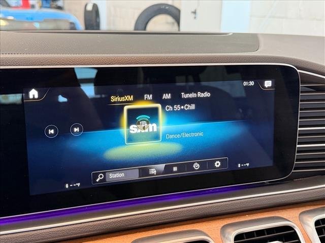 Used 2022 Polar White Mercedes-Benz GLE 350 image 22