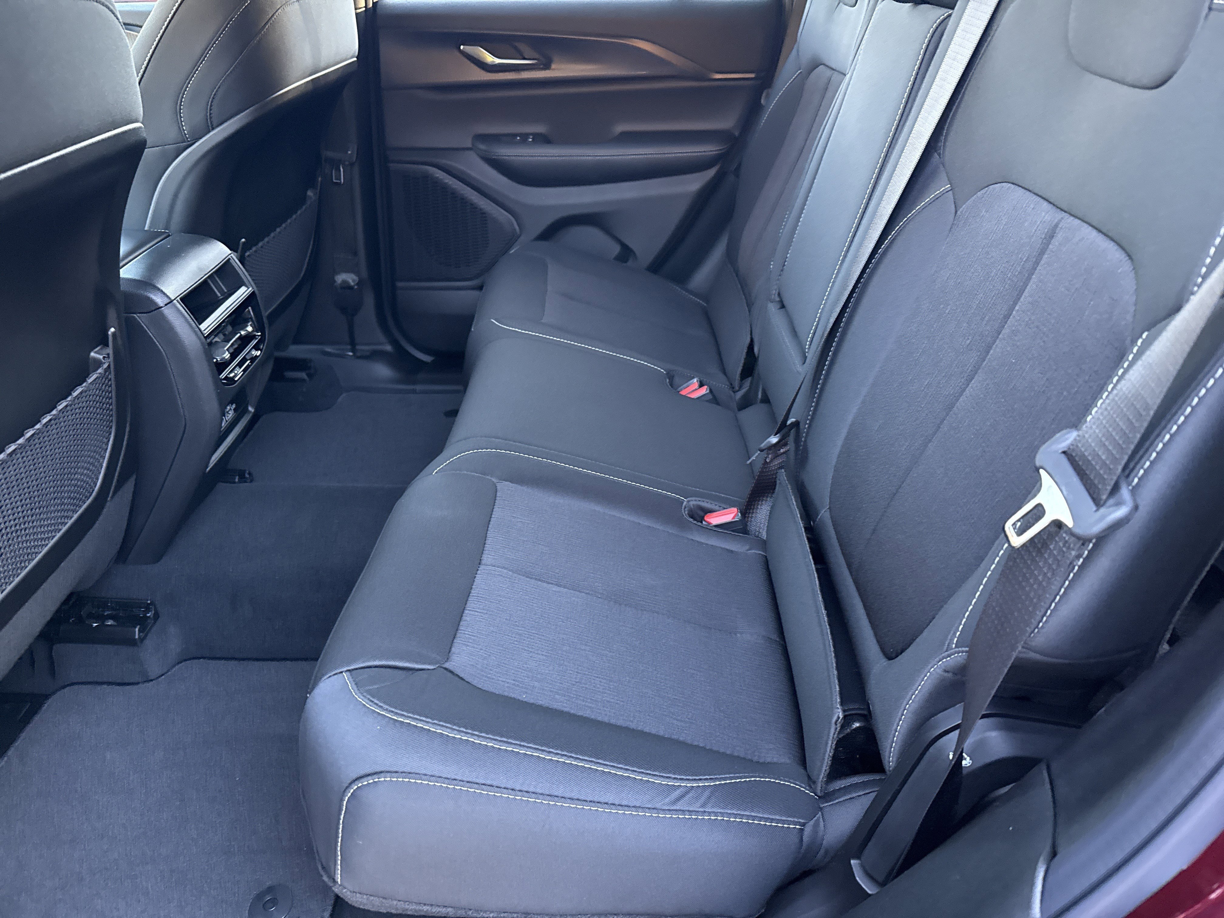 New 2025 Velvet Red Pearlcoat Jeep Laredo image 20