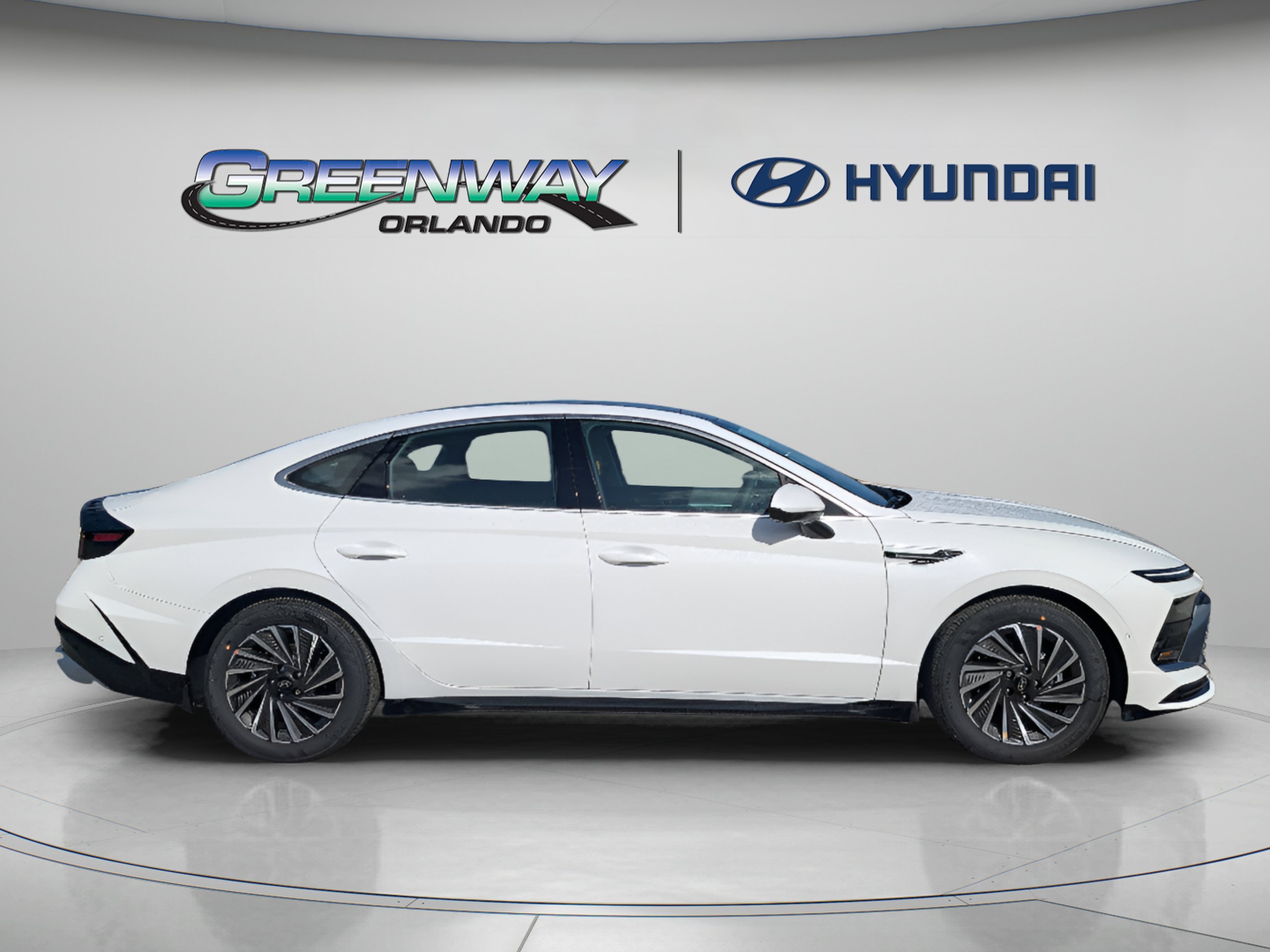 New 2026 Serenity White Hyundai Limited image 9