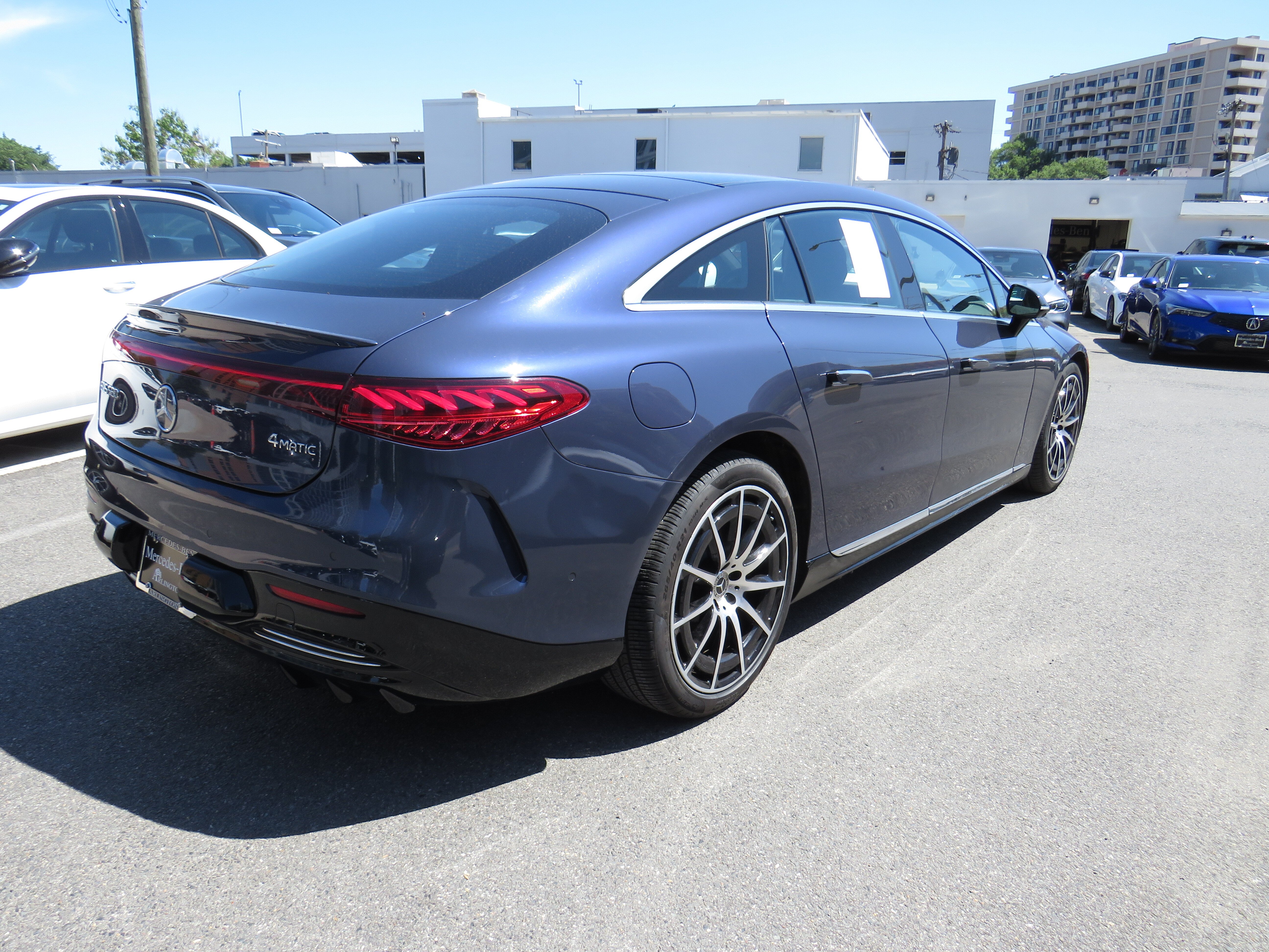 Certified Used 2023 Twilight Blue Metallic Mercedes-Benz EQS 580 4MATIC® image 4