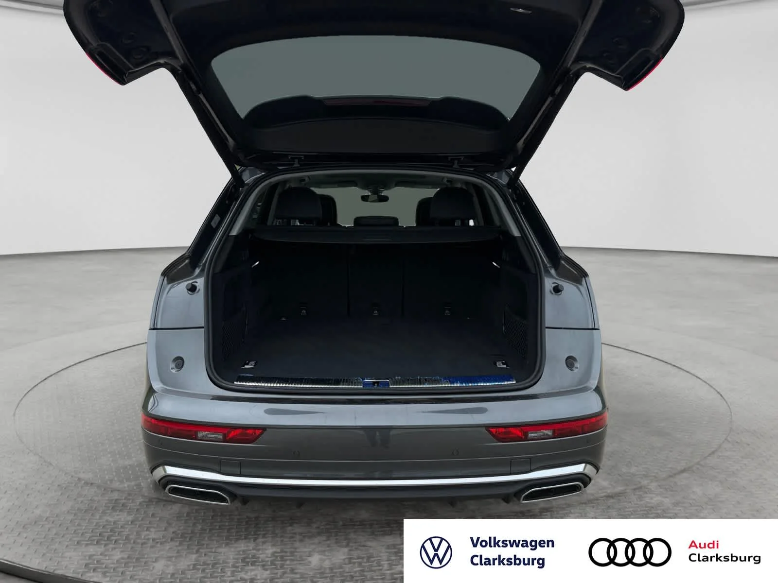 Used 2023 Daytona Gray Pearl Effect Audi S line Premium Plus image 23