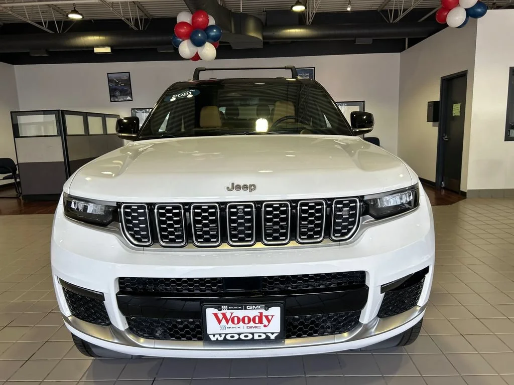 Used 2021 Bright White Clearcoat Jeep Summit Reserve image 4