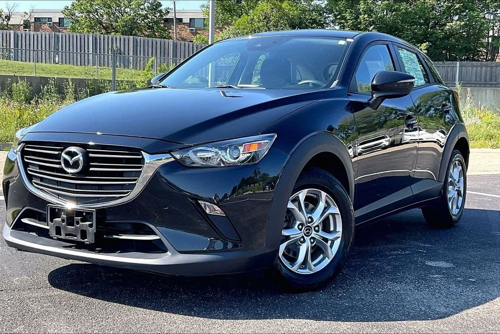 Used 2019 Black Mazda Sport image 2