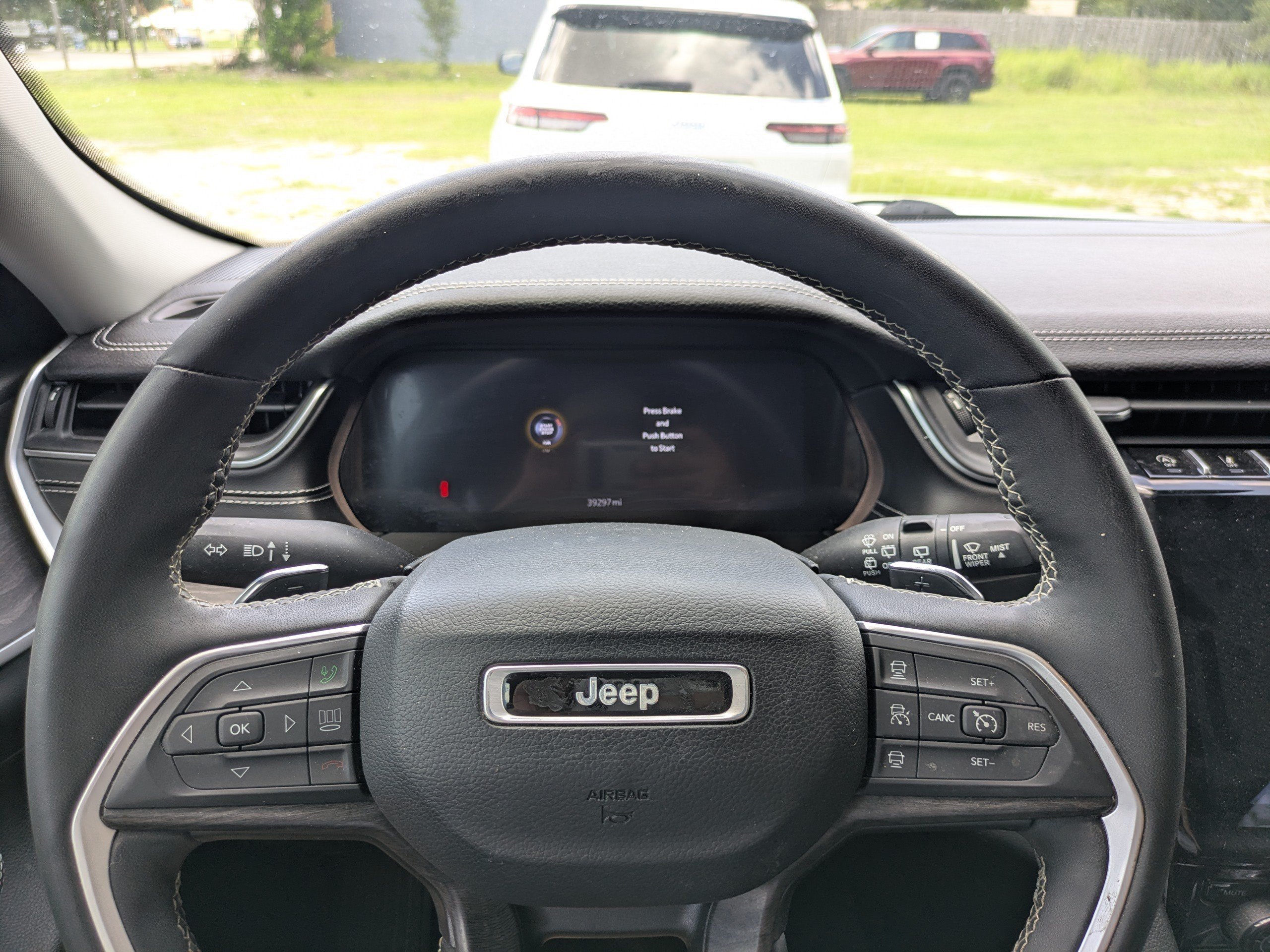 Used 2024 Bright White Clearcoat Jeep Limited image 22