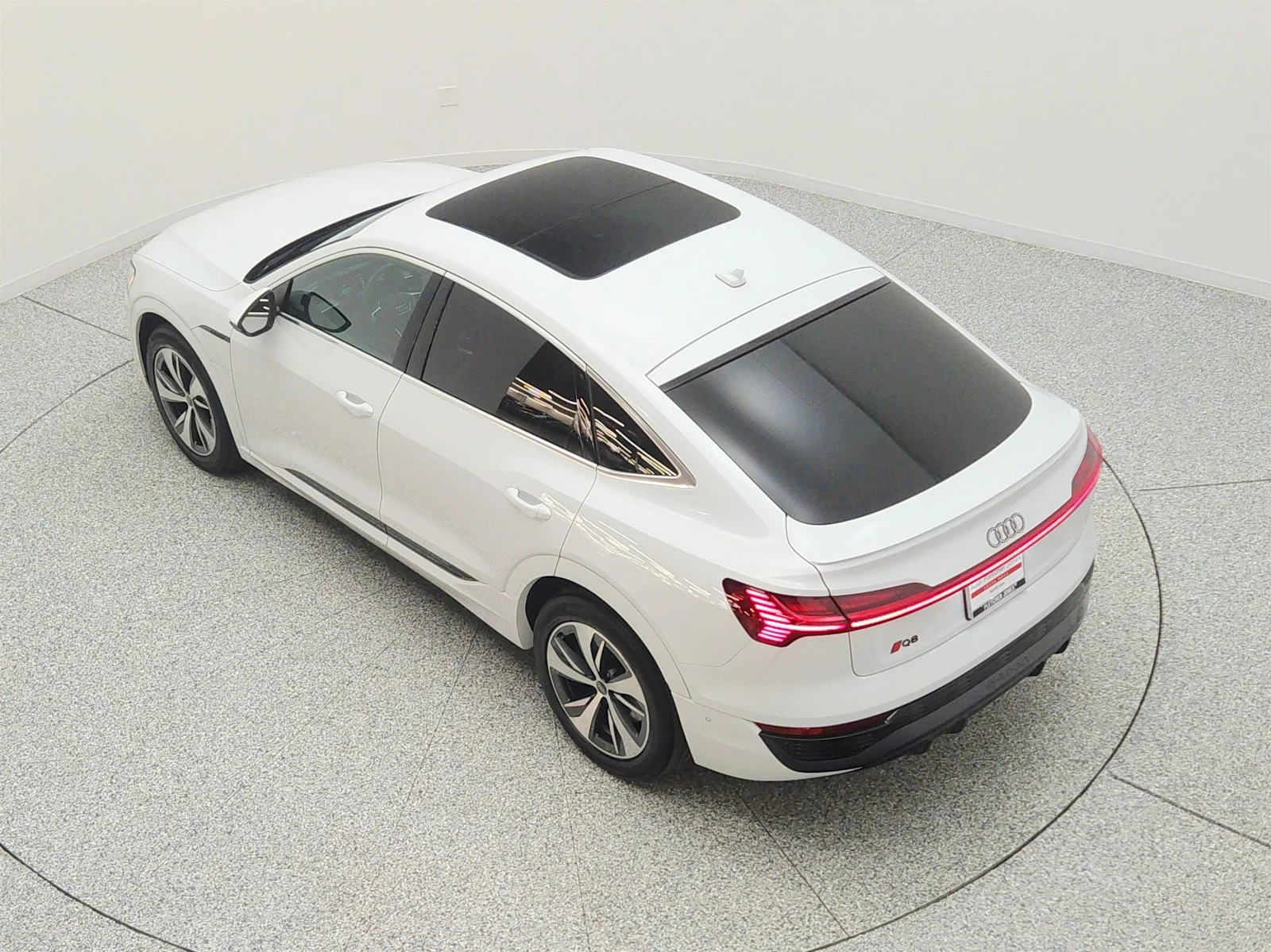 Used 2024 Glacier White Metallic Audi S line Premium Plus image 28