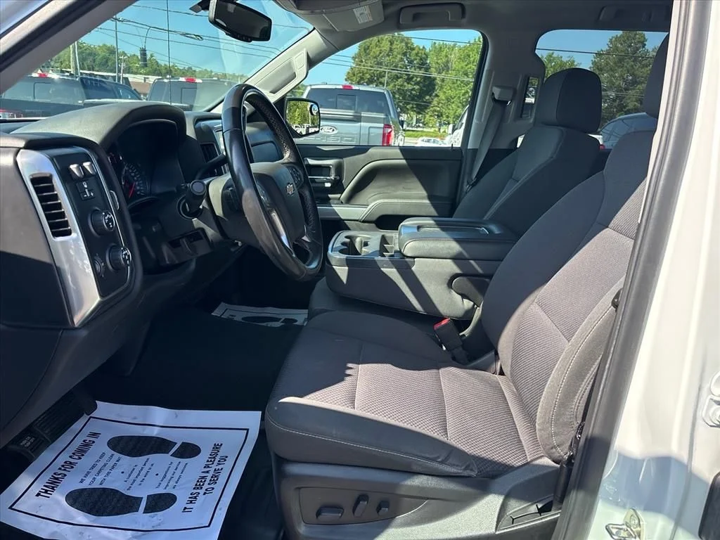 Used 2018 Beige Chevrolet LT image 24