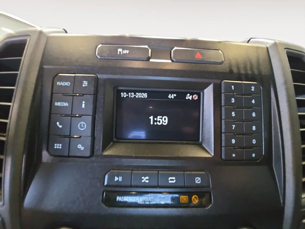Used 2022 Silver Ford XL image 21