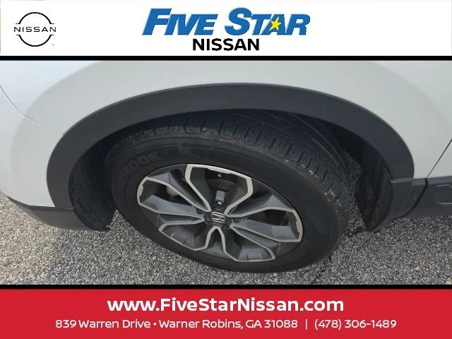 Used 2021 White Honda EX-L image 11