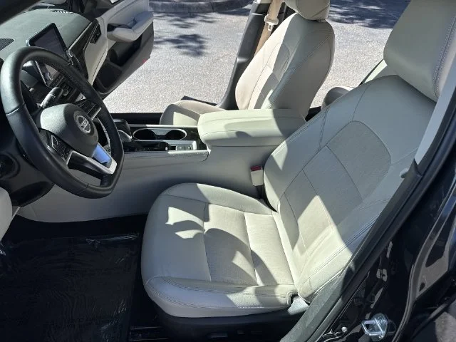 Used 2020 Blue Nissan 2.5 SL image 15