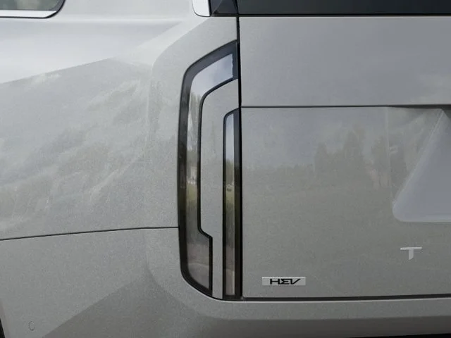 New 2027 White Kia SX Prestige image 11