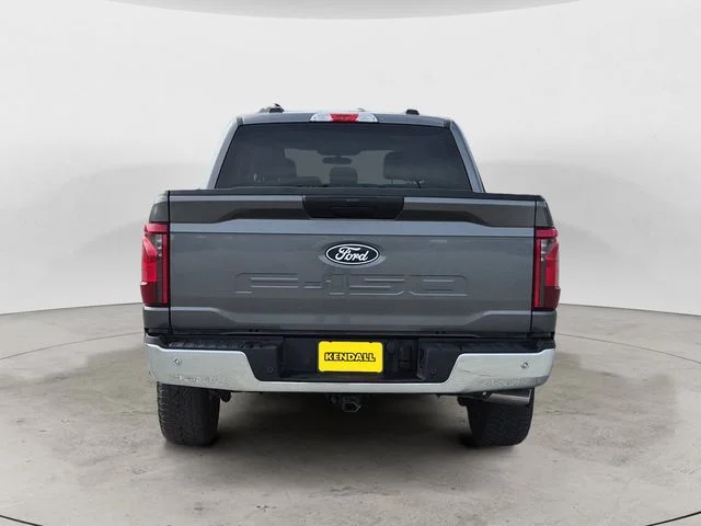 Certified Used 2025 Gray Ford XLT image 6