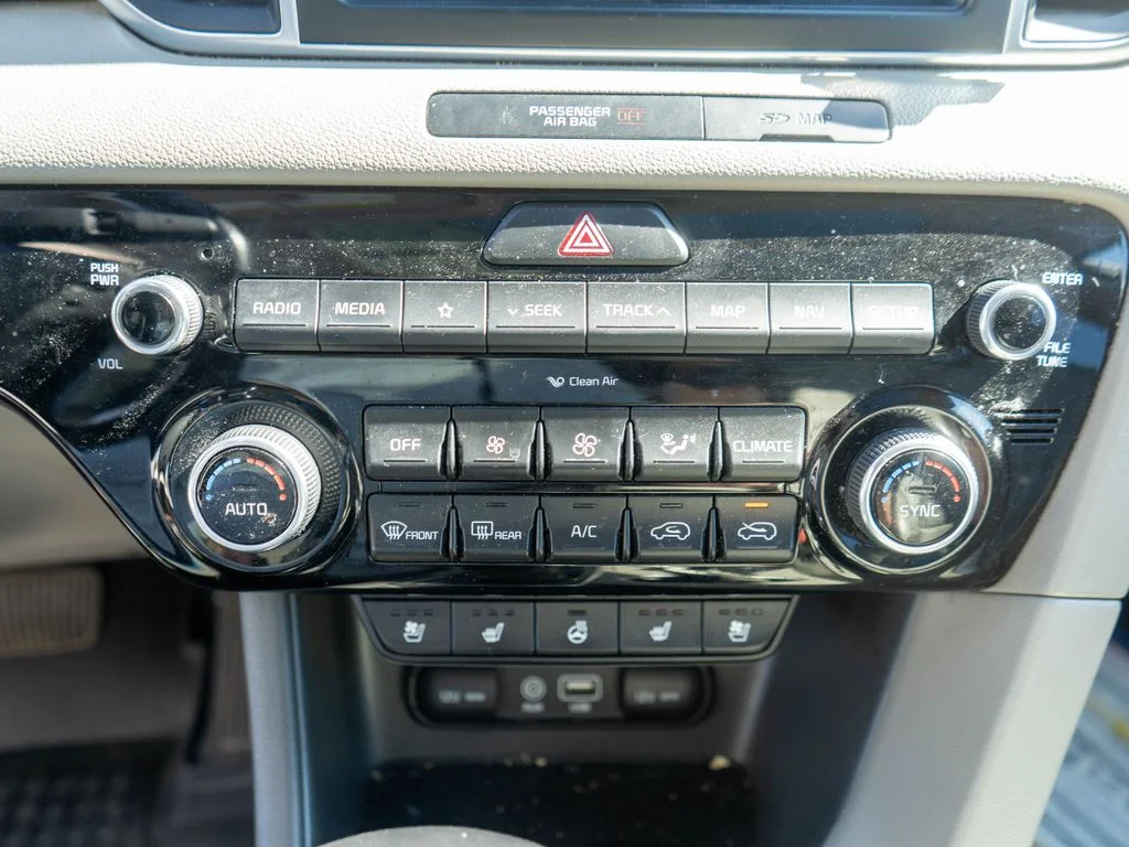 Used 2018 Silver Kia EX image 22