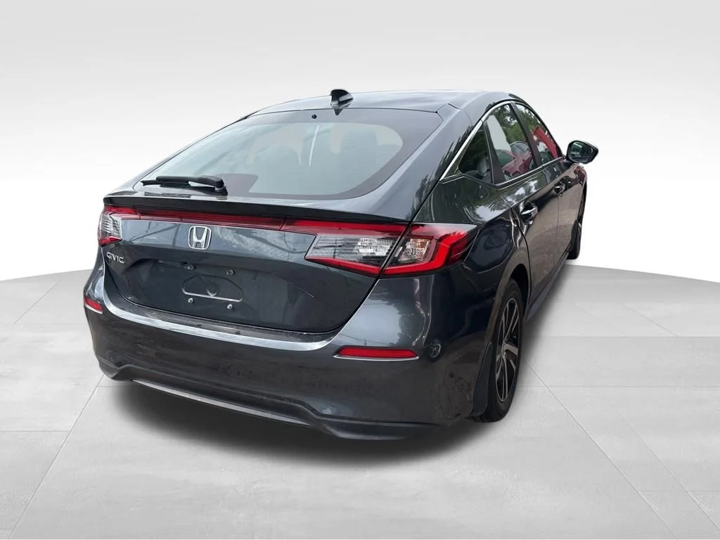 Used 2024 Black Honda LX image 8