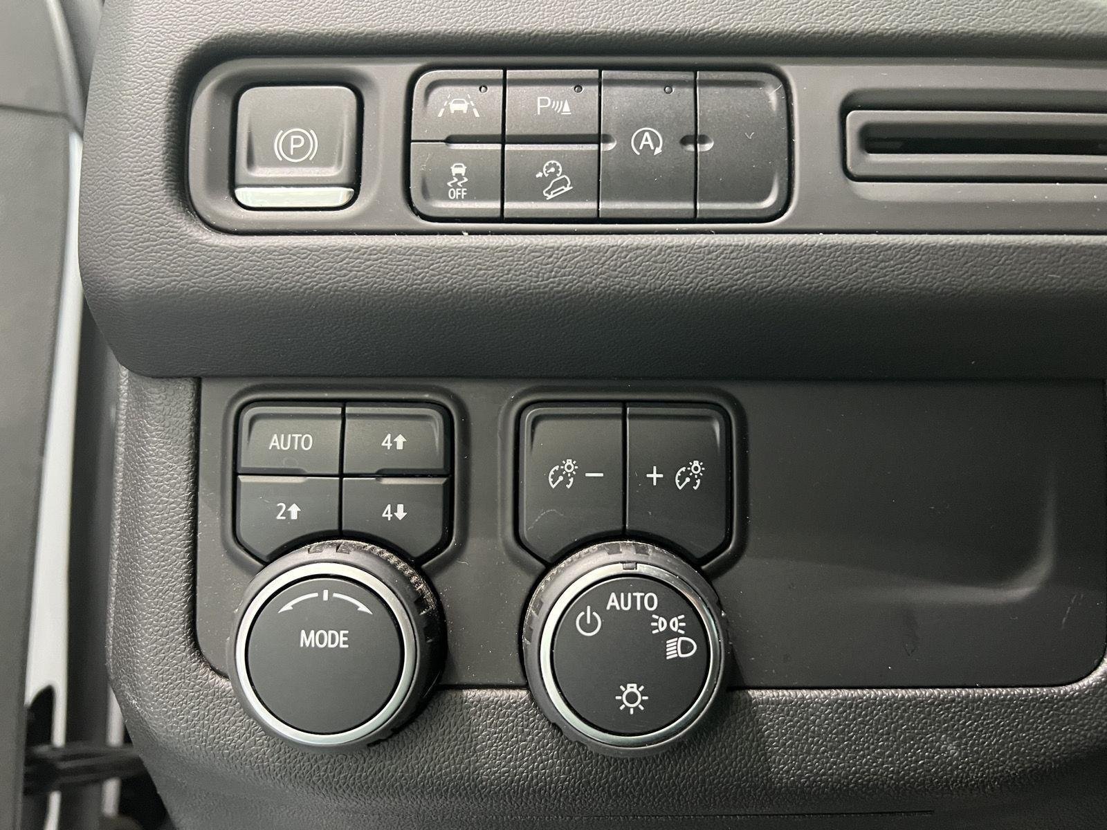 2023 Chevrolet Tahoe Premier - Photo 15