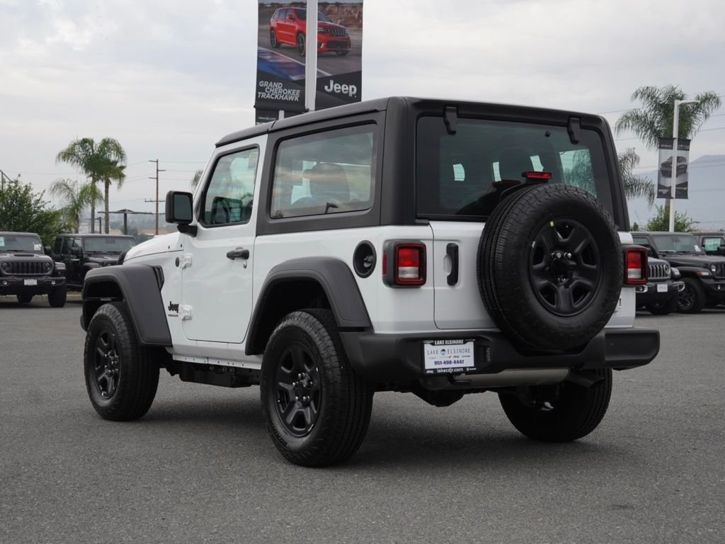 New 2026 Bright White Clear-Coat Exterior Paint Jeep Sport image 5