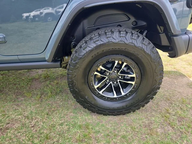 Used 2026 Gray Jeep Rubicon X image 34