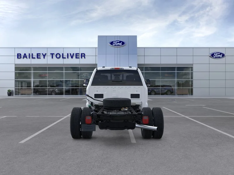 New 2026 Oxford White Ford F-350® XL image 30