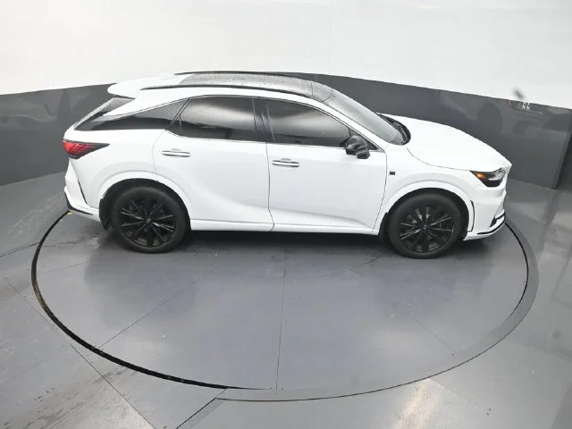 Used 2024 White Lexus 500h F SPORT Performance image 30