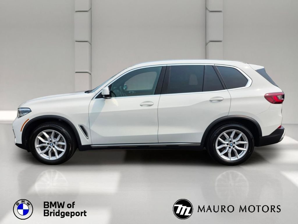 Certified Used 2023 White BMW xDrive40i image 7
