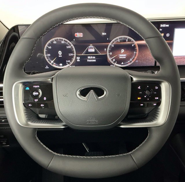 New 2027 White INFINITI LUXE image 14