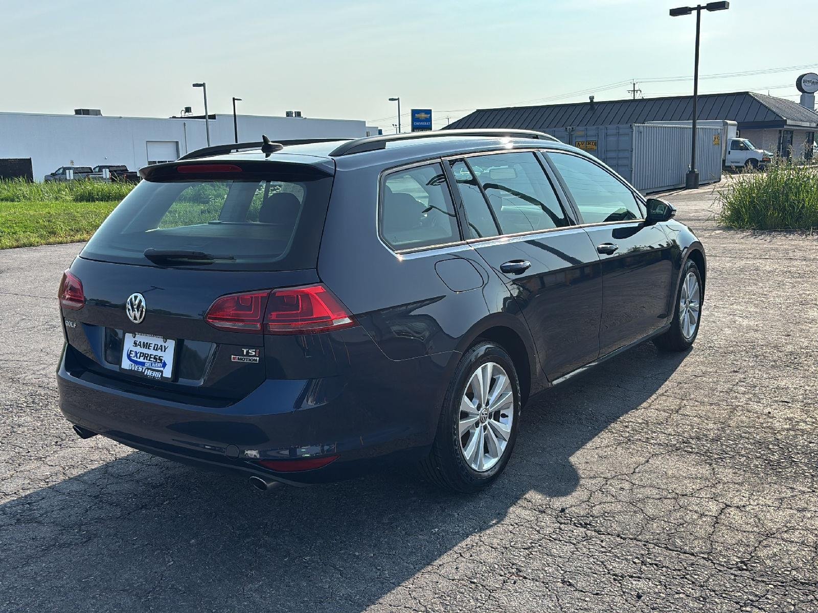 Used 2017 Night Blue Metallic Volkswagen S image 7