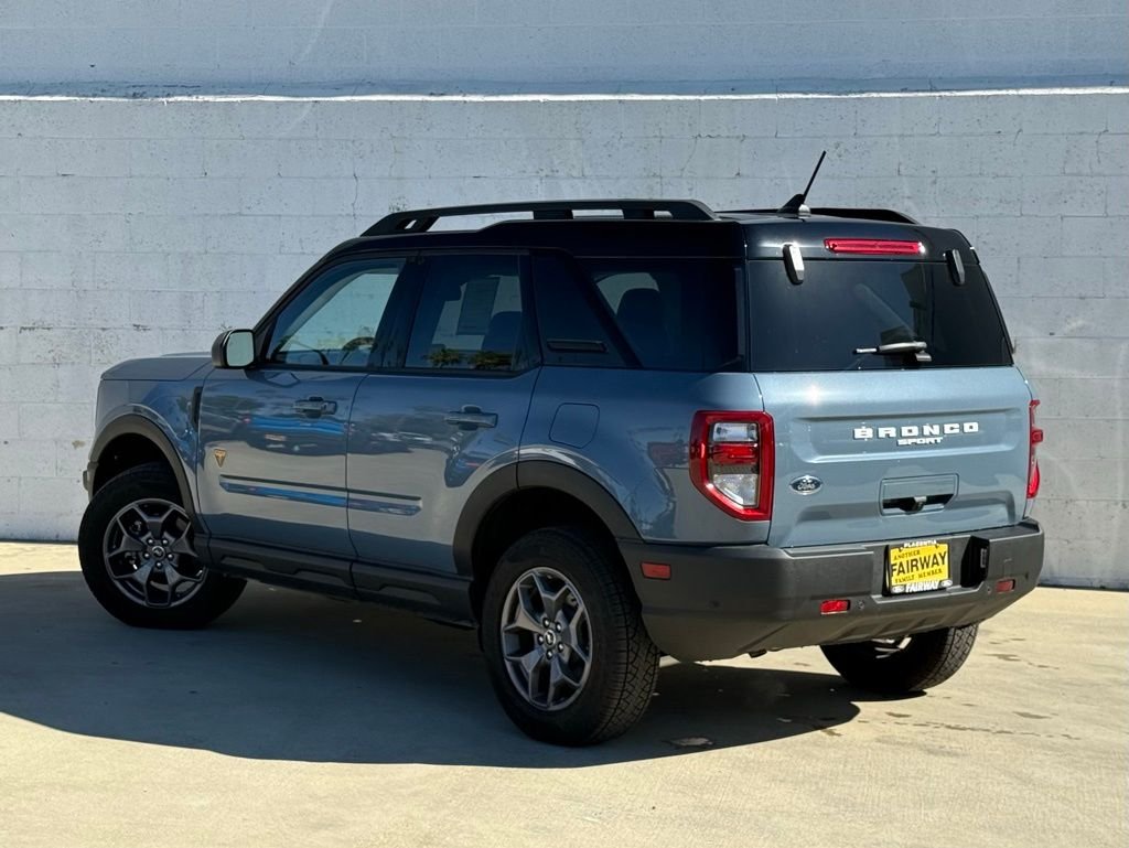 New 2024 Azure Gray Tinted Clearcoat Ford Badlands® image 3