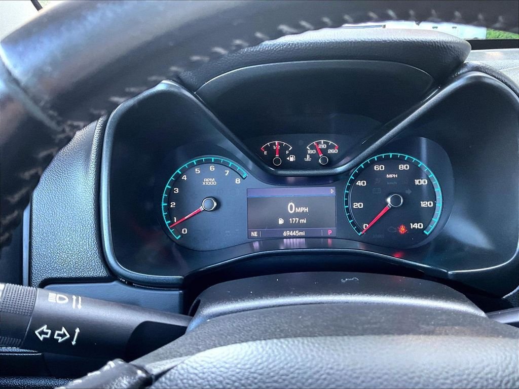 Used 2020 Gray GMC SLE1 image 24