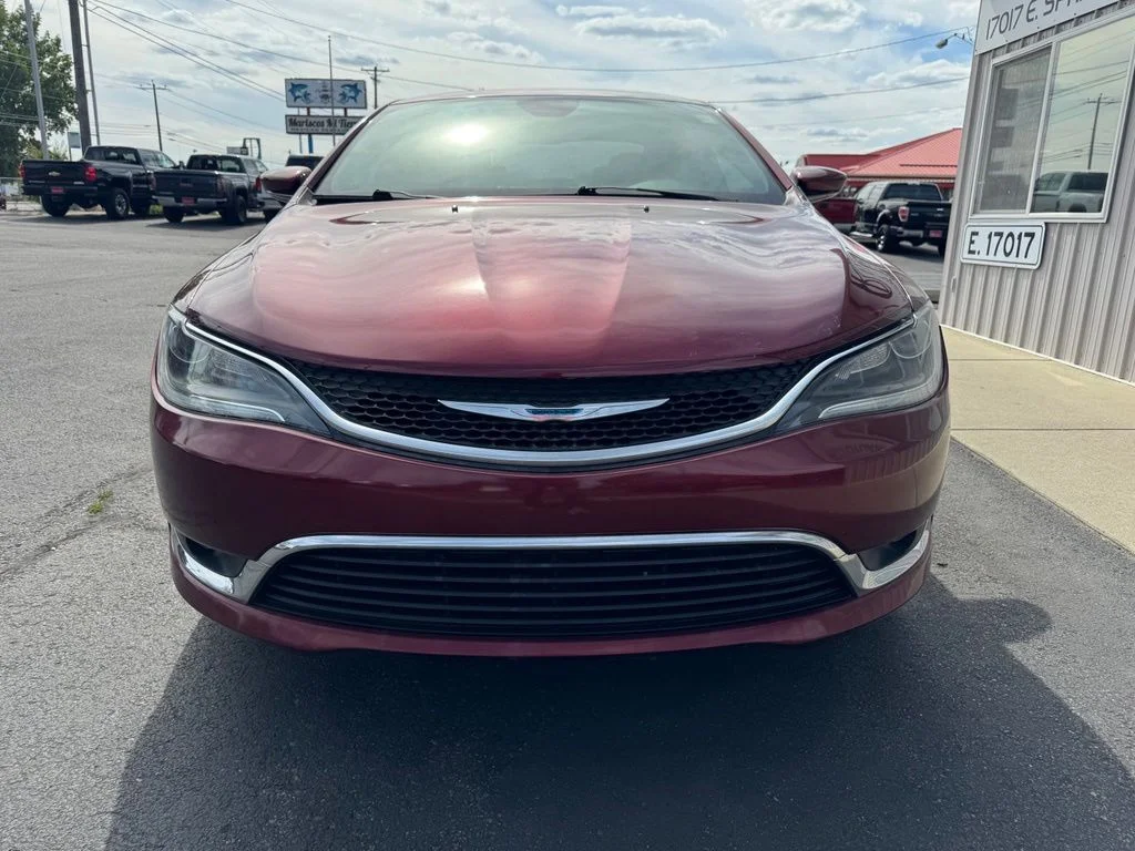 Used 2016 Red Chrysler S image 8