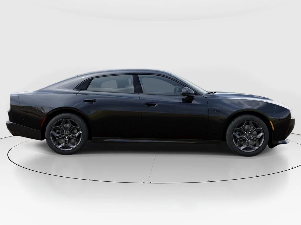 New 2026 Diamond Black Crystal Pearlcoat Dodge R/T image 23