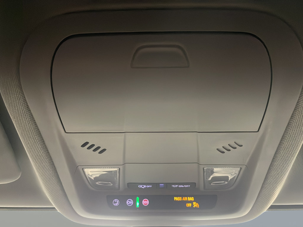 Used 2023 Silver GMC SLE image 36