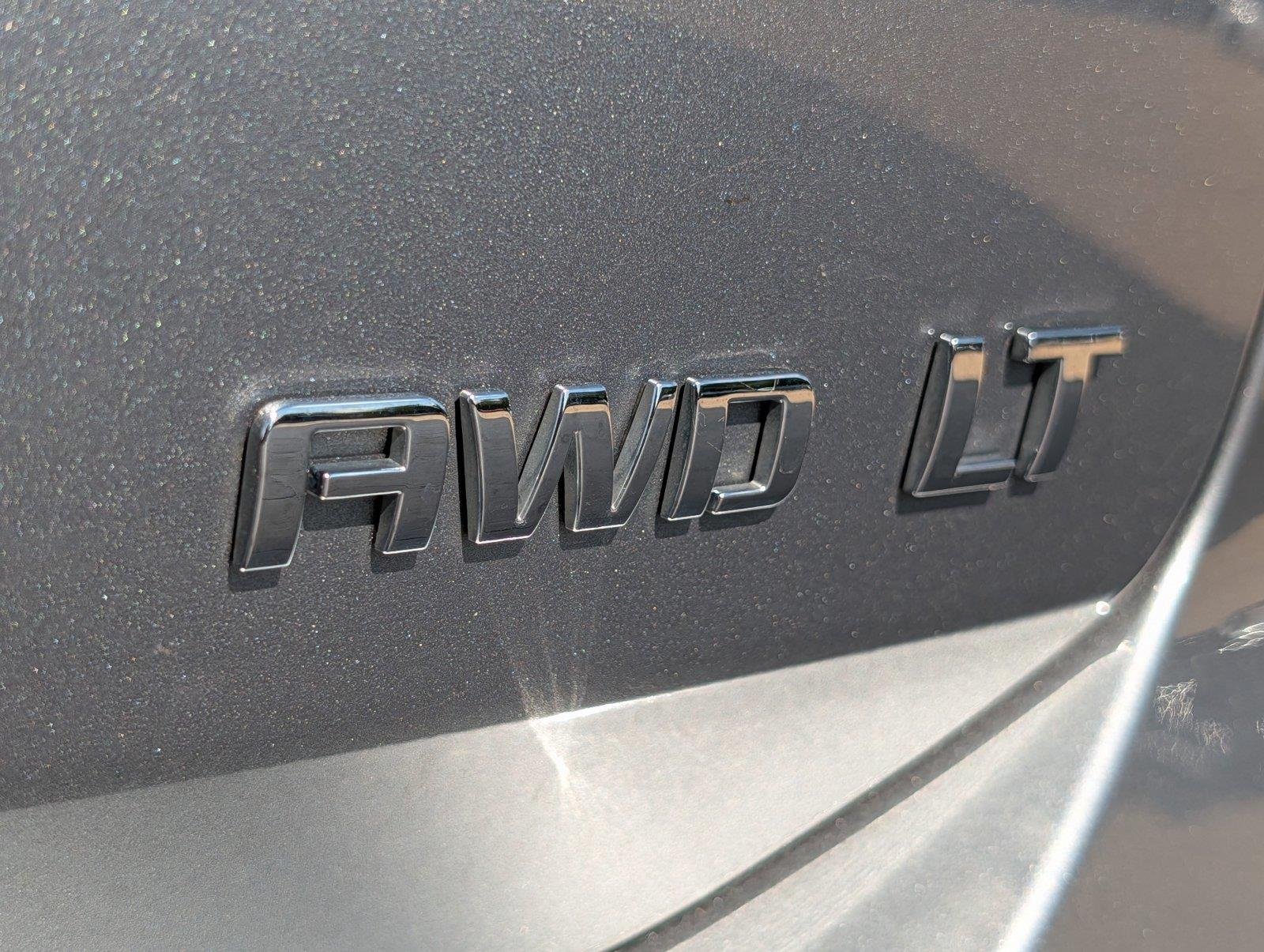 Used 2024 Sterling Gray Metallic Chevrolet LT image 32