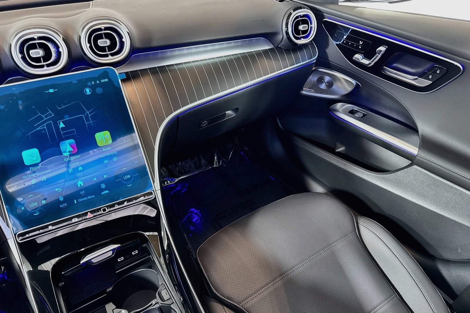New 2026 Graphite Grey Metallic Mercedes-Benz C 300 image 21