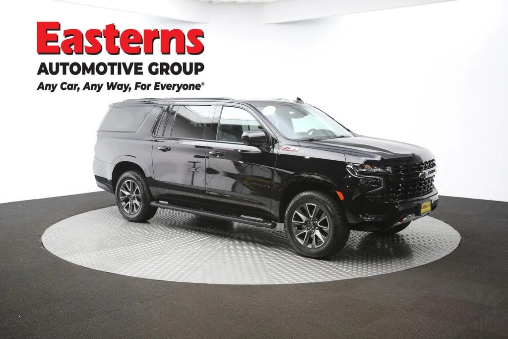 Used 2023 Black Chevrolet Z71 image 54