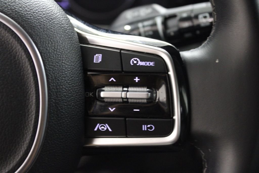 2023 Kia Sorento S - Photo 23
