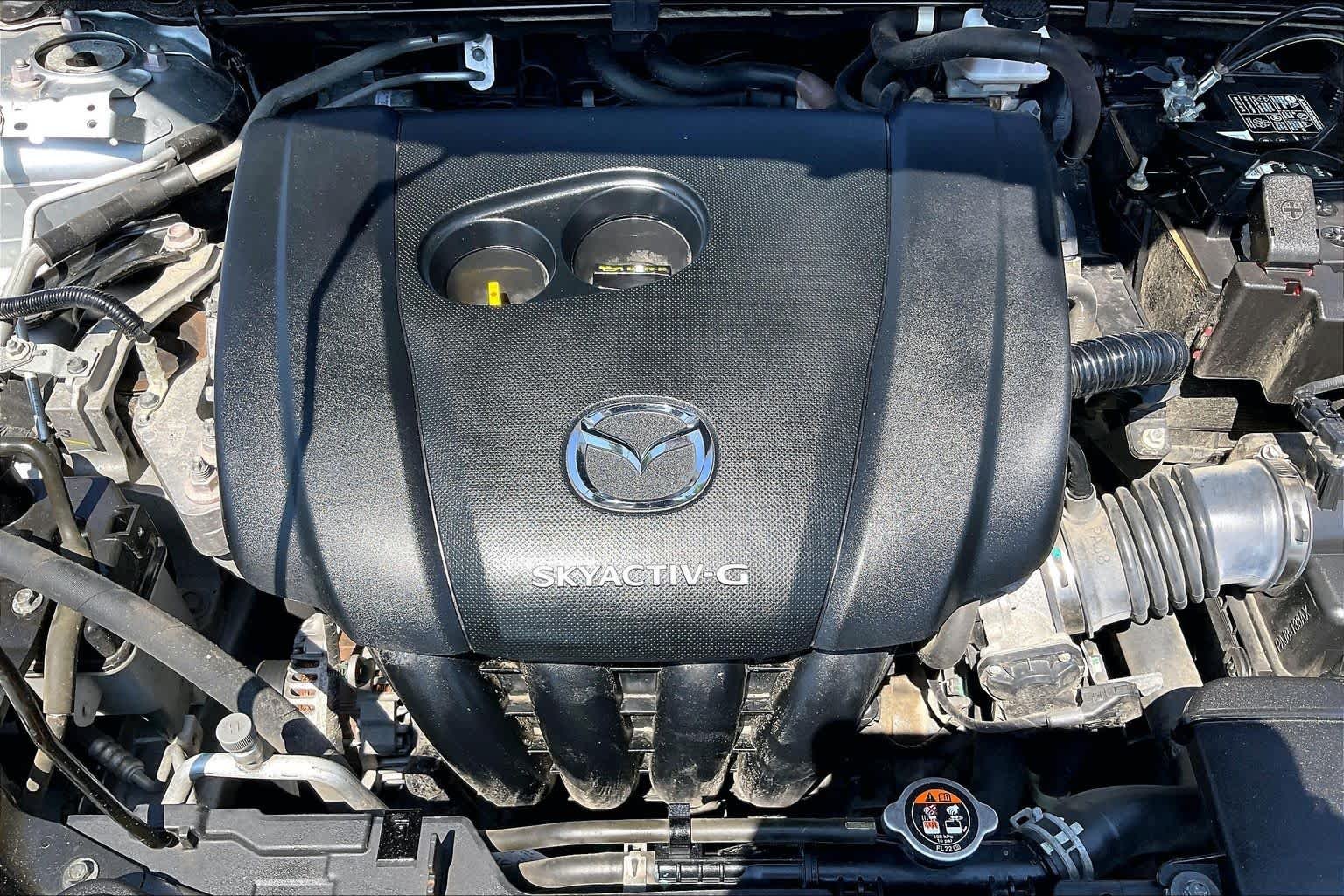 Used 2021 Sonic Silver Metallic Mazda Select image 28