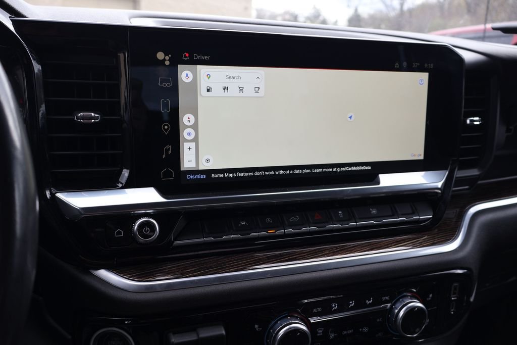 Used 2022 White GMC Elevation image 12