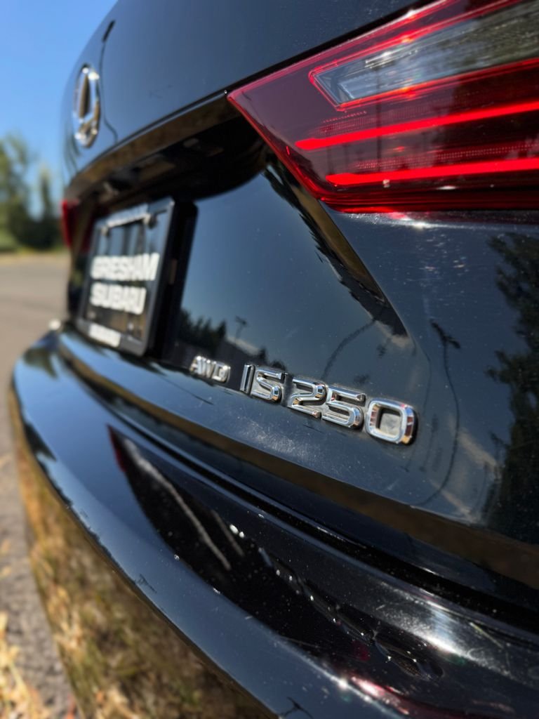 Used 2015 Obsidian Lexus 250 image 35