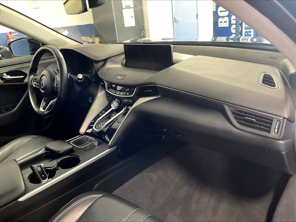 Used 2025 Black Acura Technology Package image 14