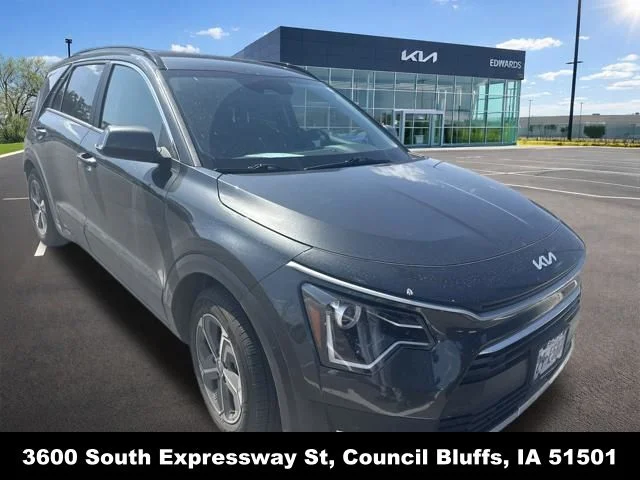 Used 2024 Gray Kia EX image 2