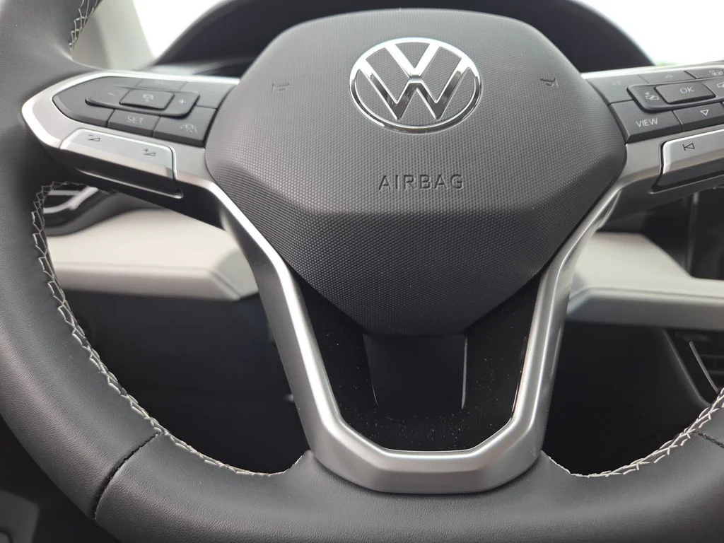 New 2026 Platinum Gray Metallic Volkswagen 1.5T S image 19