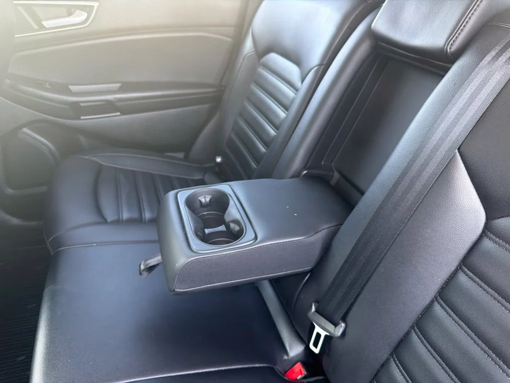 Used 2023 Oxford White Ford SEL image 11