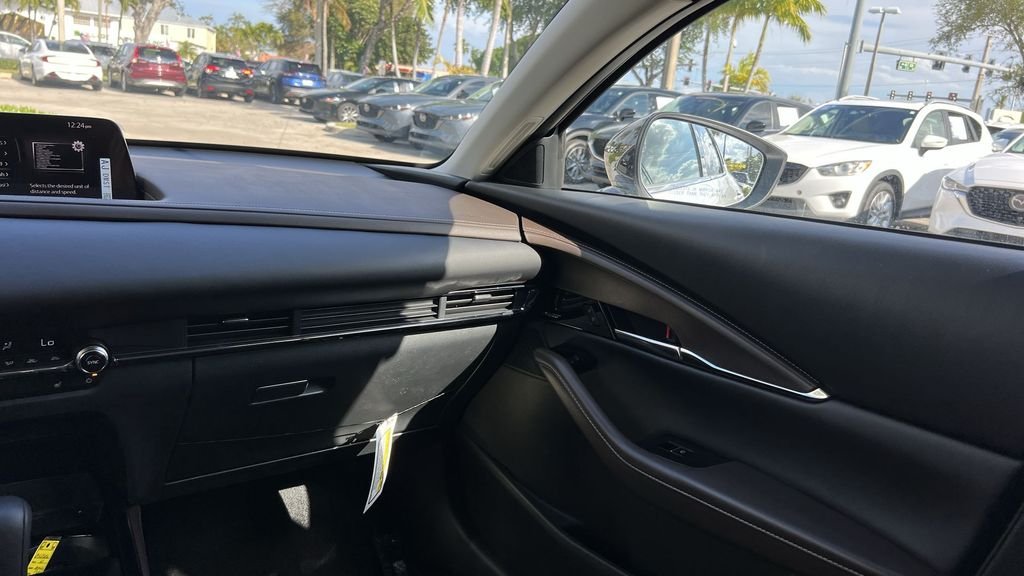 2025 Mazda CX-30 Turbo Premium - Photo 16